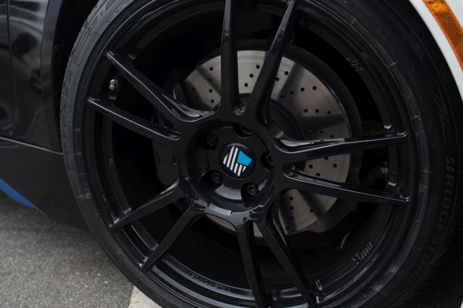 Колеса BMW i8 on Fondmetal Wheels 2016 года  (фото 2 из 5)
